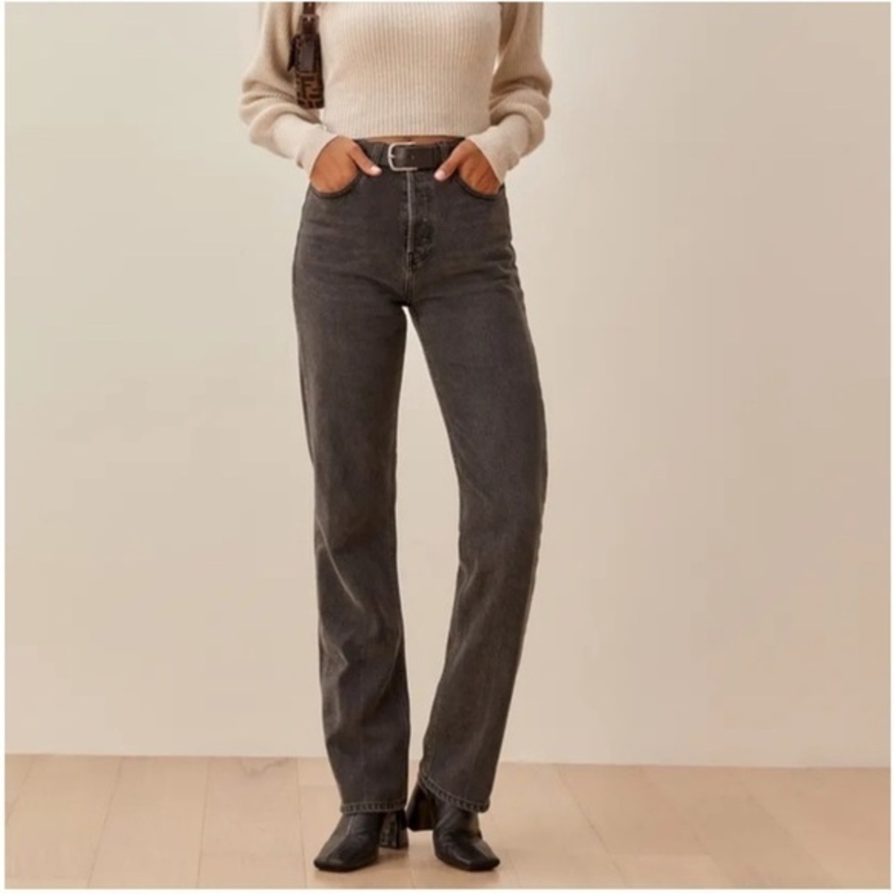 Reformation Cynthia High Relaxed Long Jeans in Seine Wash Size 25